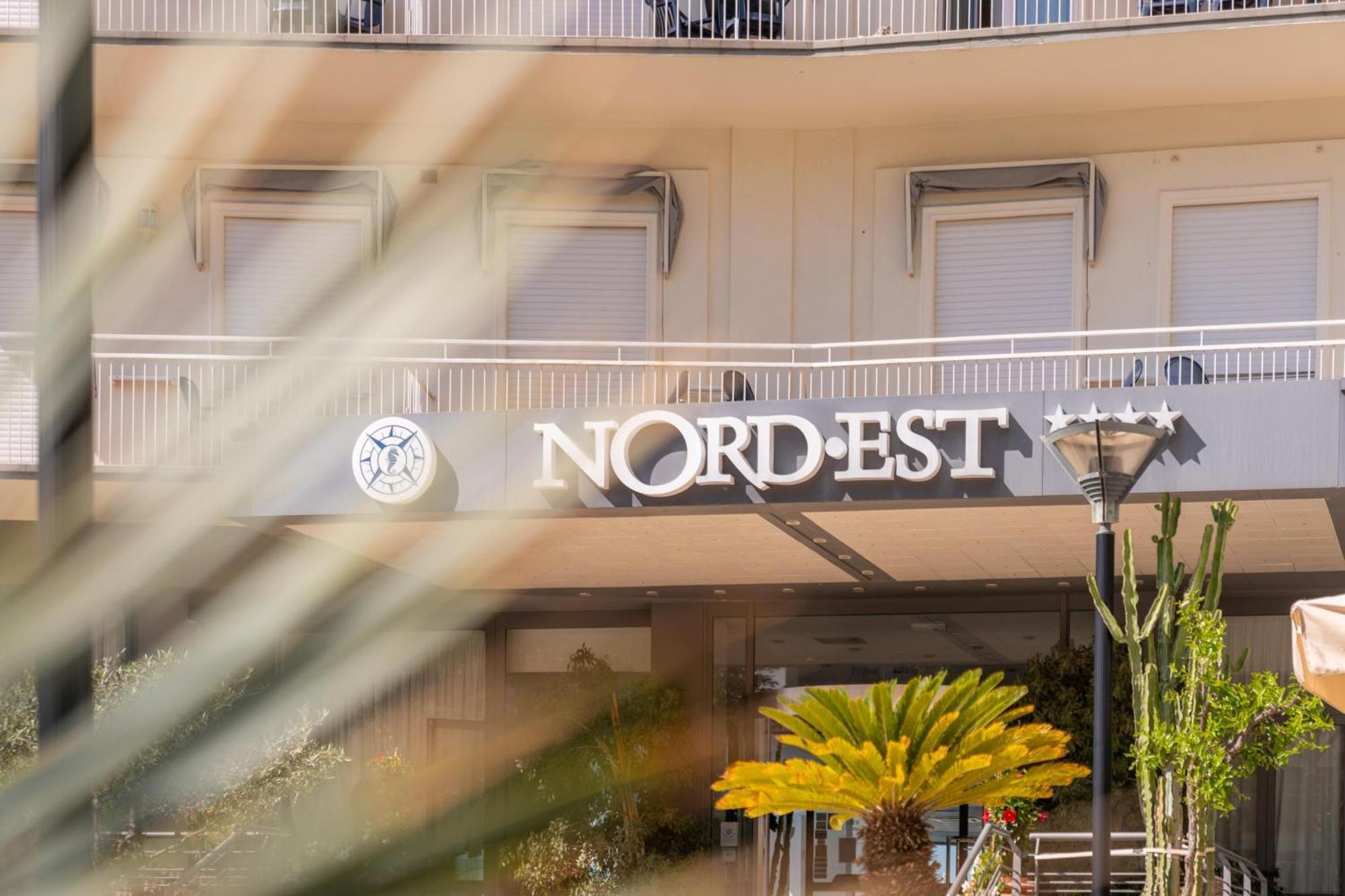 Hotel Nord Est Cattolica Exterior foto